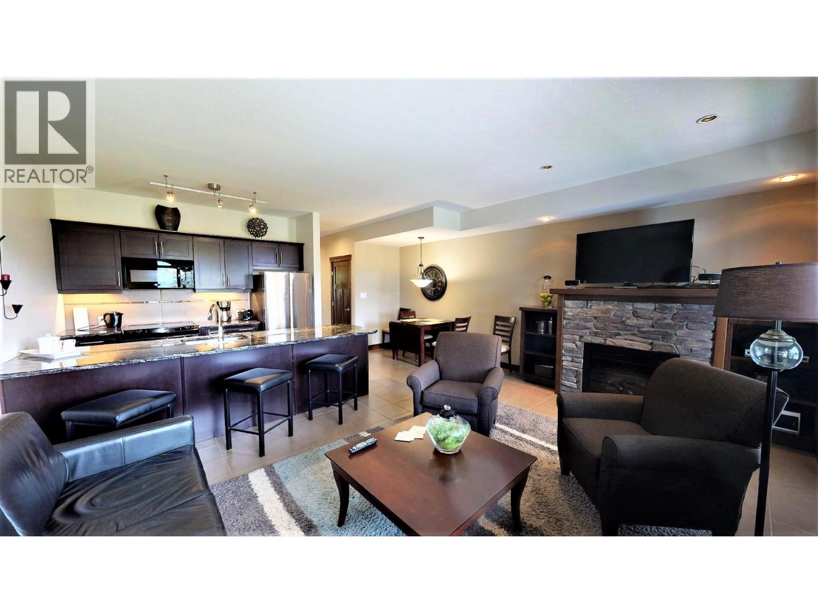 700 Bighorn Boulevard Unit# 725 I1, Radium Hot Springs, British Columbia  V0A 1M0 - Photo 3 - 10372000