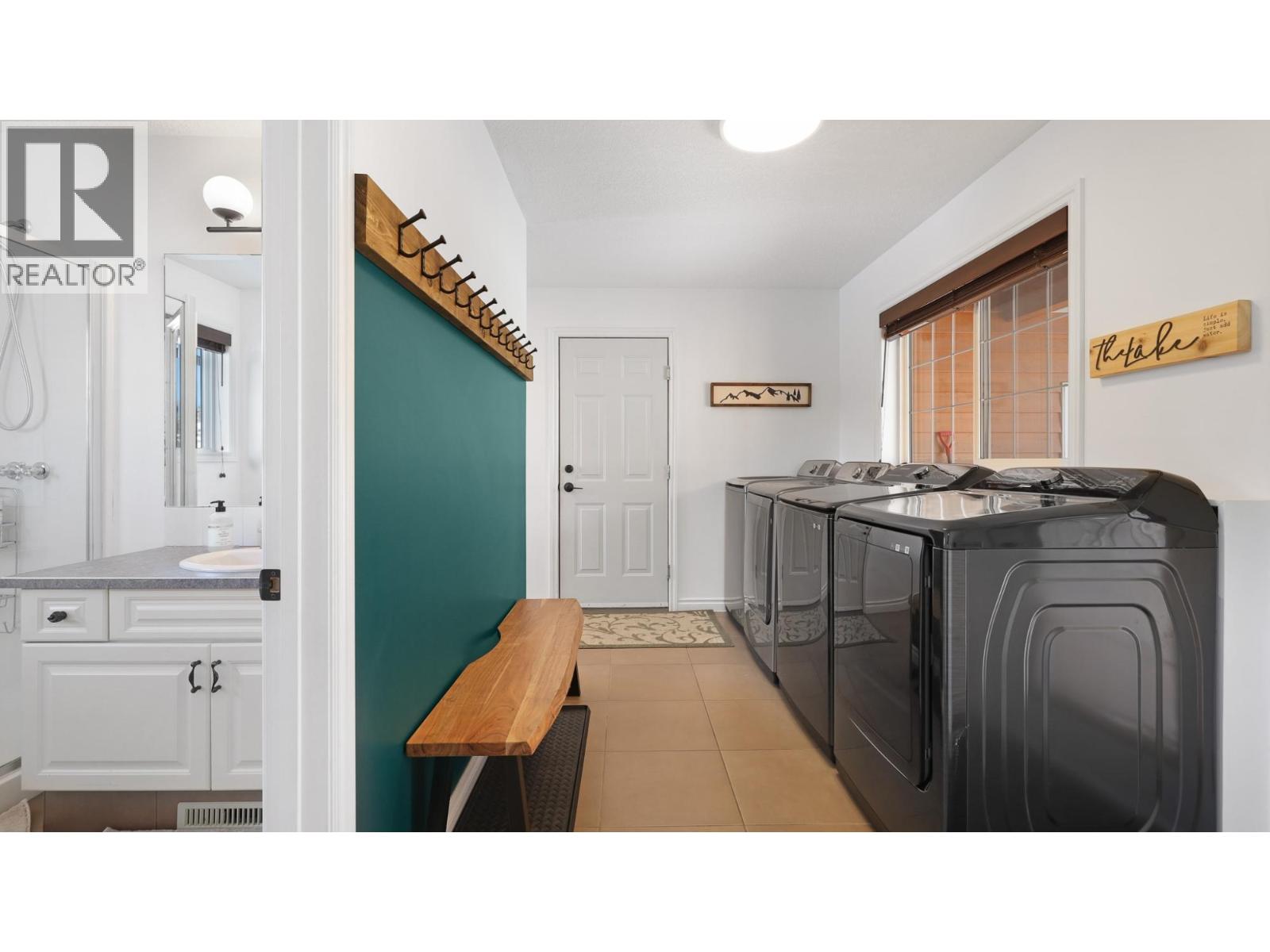 945 Westridge Way, Invermere, British Columbia  V0A 1K0 - Photo 40 - 10372013