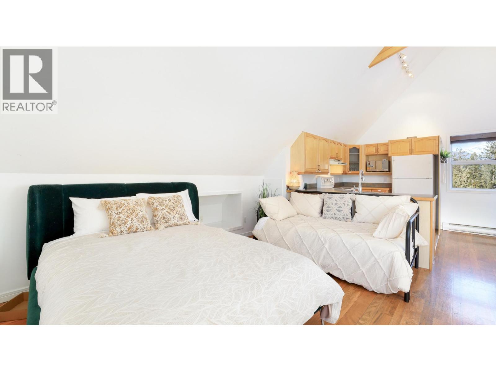 945 Westridge Way, Invermere, British Columbia  V0A 1K0 - Photo 46 - 10372013