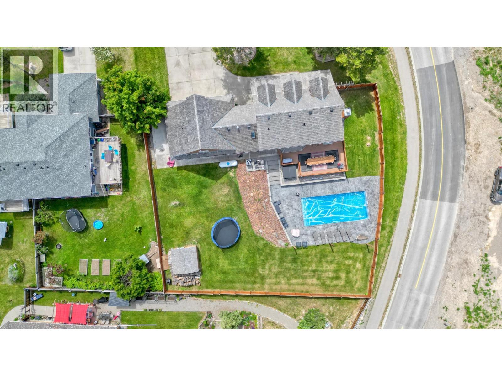 945 Westridge Way, Invermere, British Columbia  V0A 1K0 - Photo 61 - 10372013