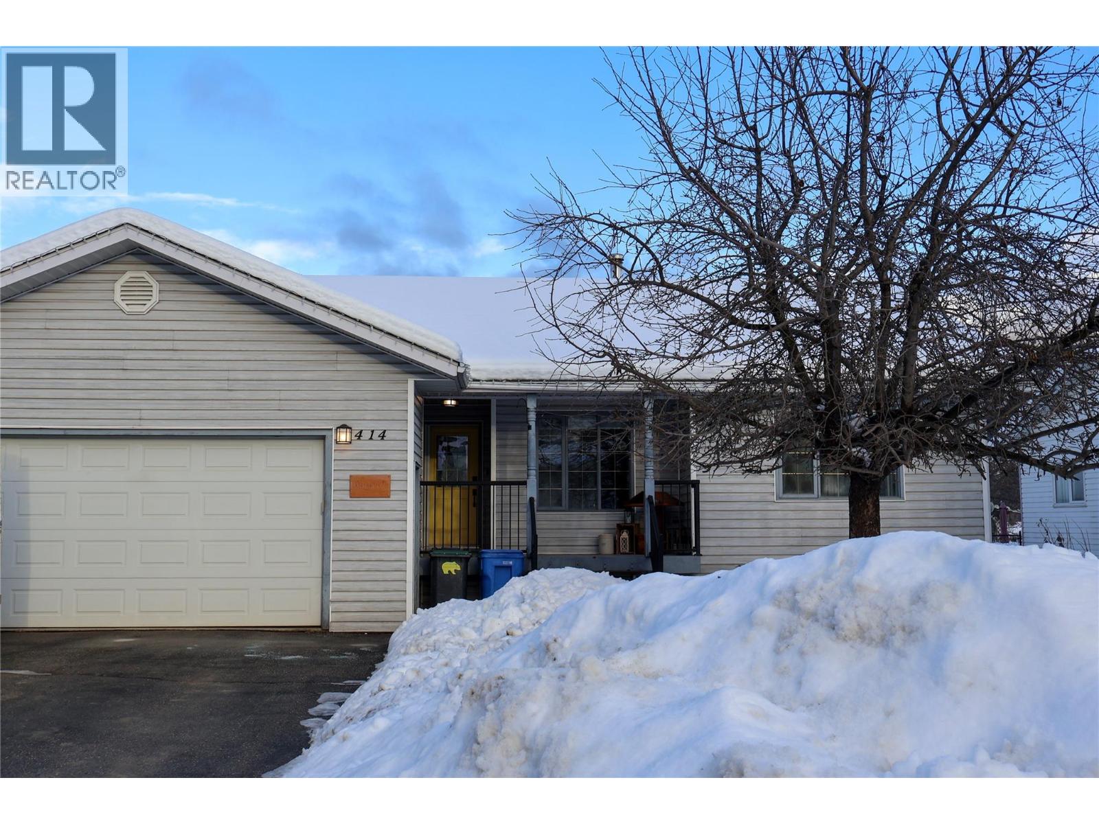 414 RIVERGLEN Drive, Golden, British Columbia