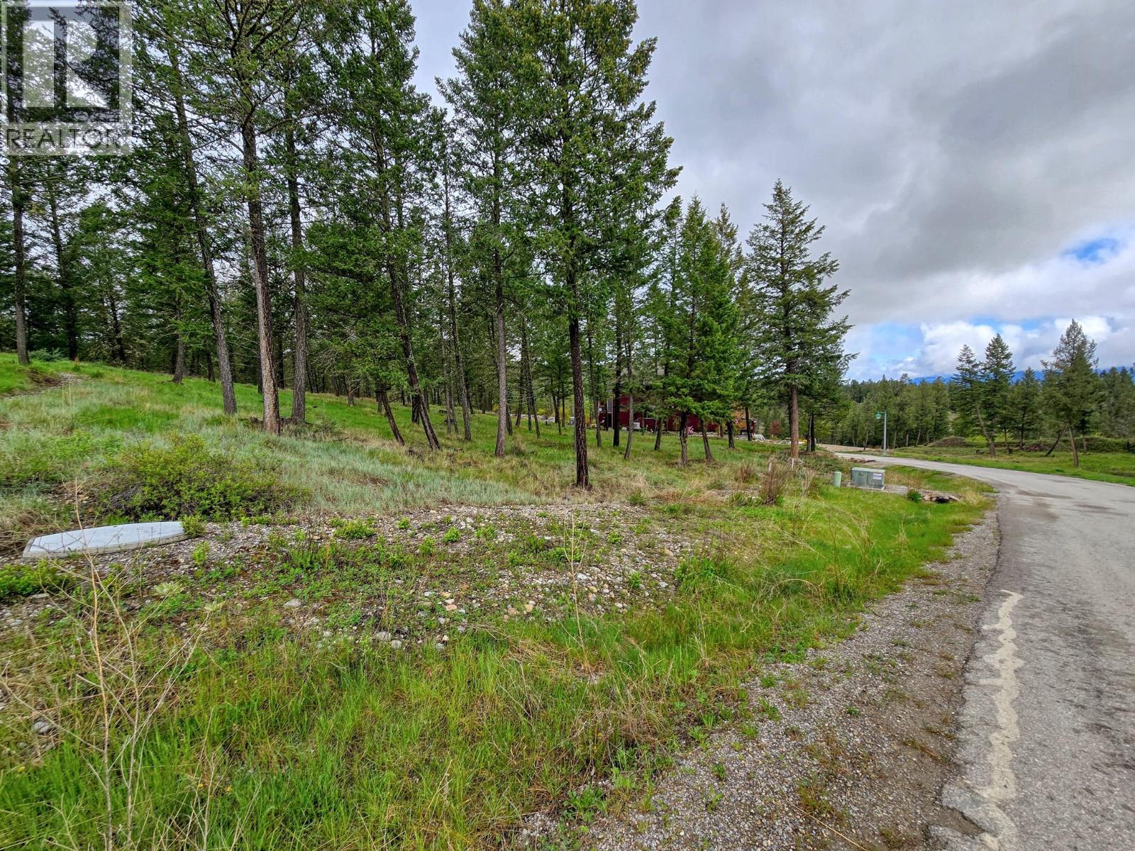 2454 Castlestone Drive, Invermere, British Columbia  V0A 1K6 - Photo 8 - 10372385