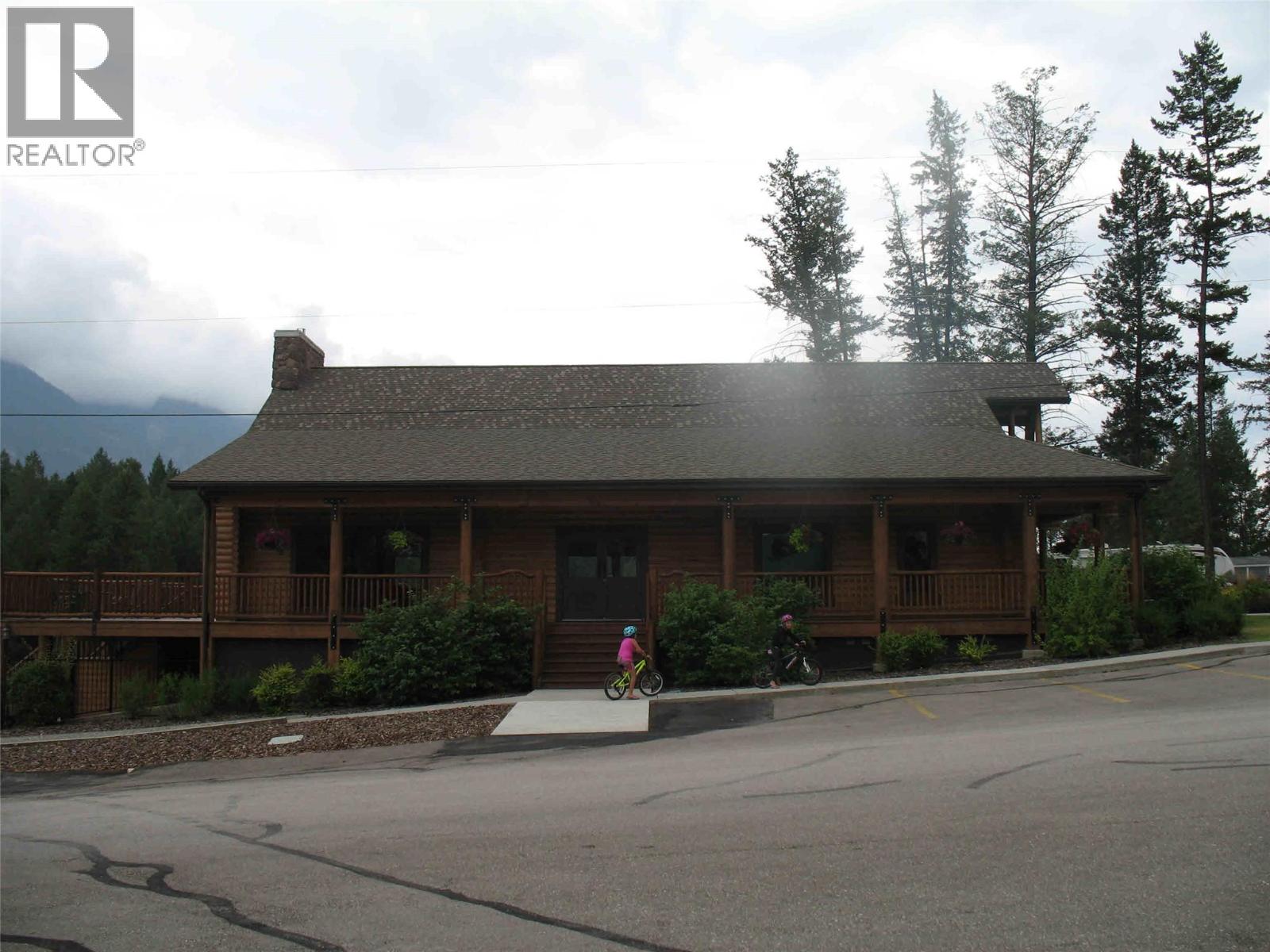 4868 Riverview Drive Unit# 40, Edgewater, British Columbia  V0A 1E0 - Photo 65 - 10372458