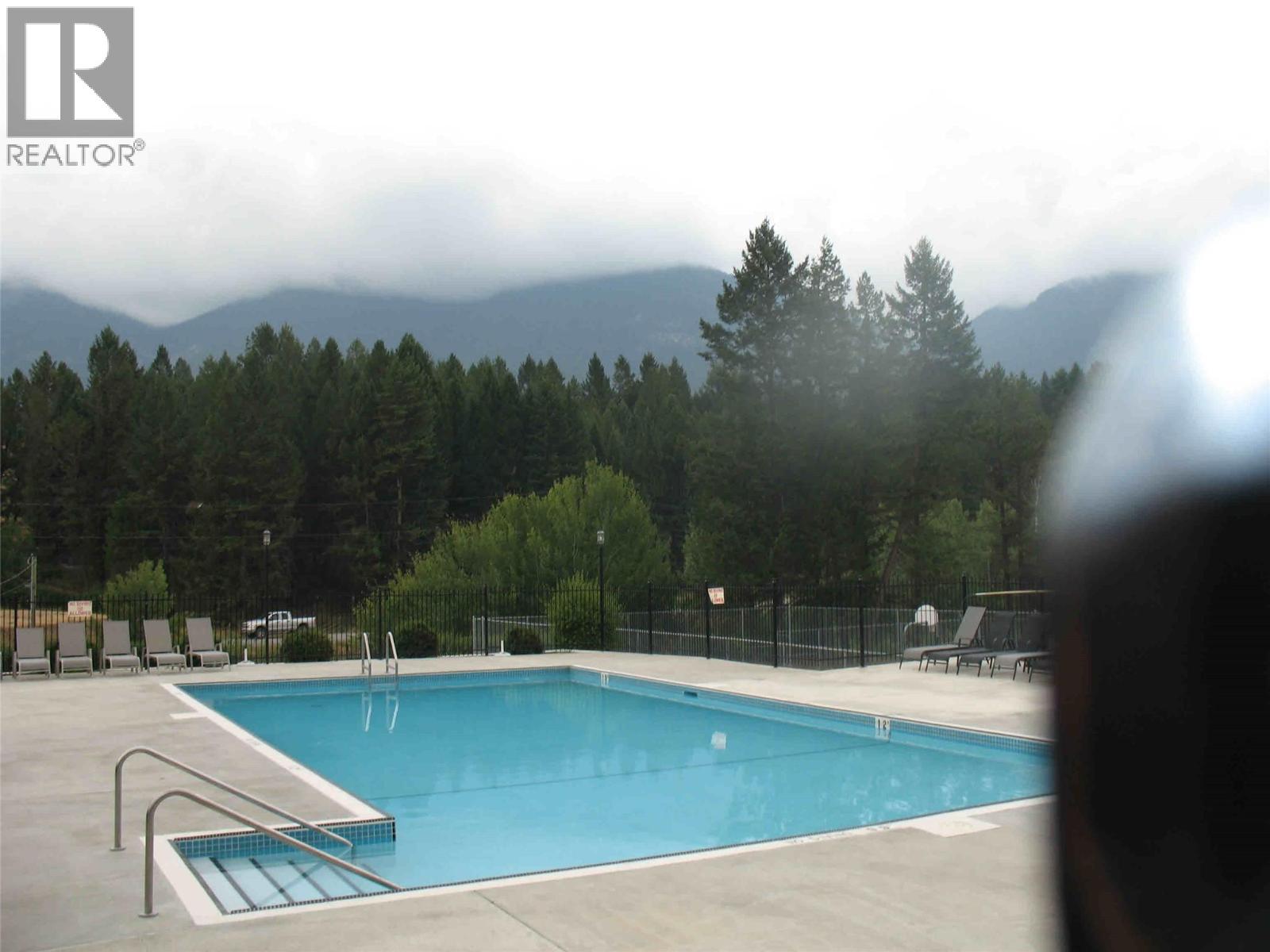 4868 Riverview Drive Unit# 40, Edgewater, British Columbia  V0A 1E0 - Photo 66 - 10372458