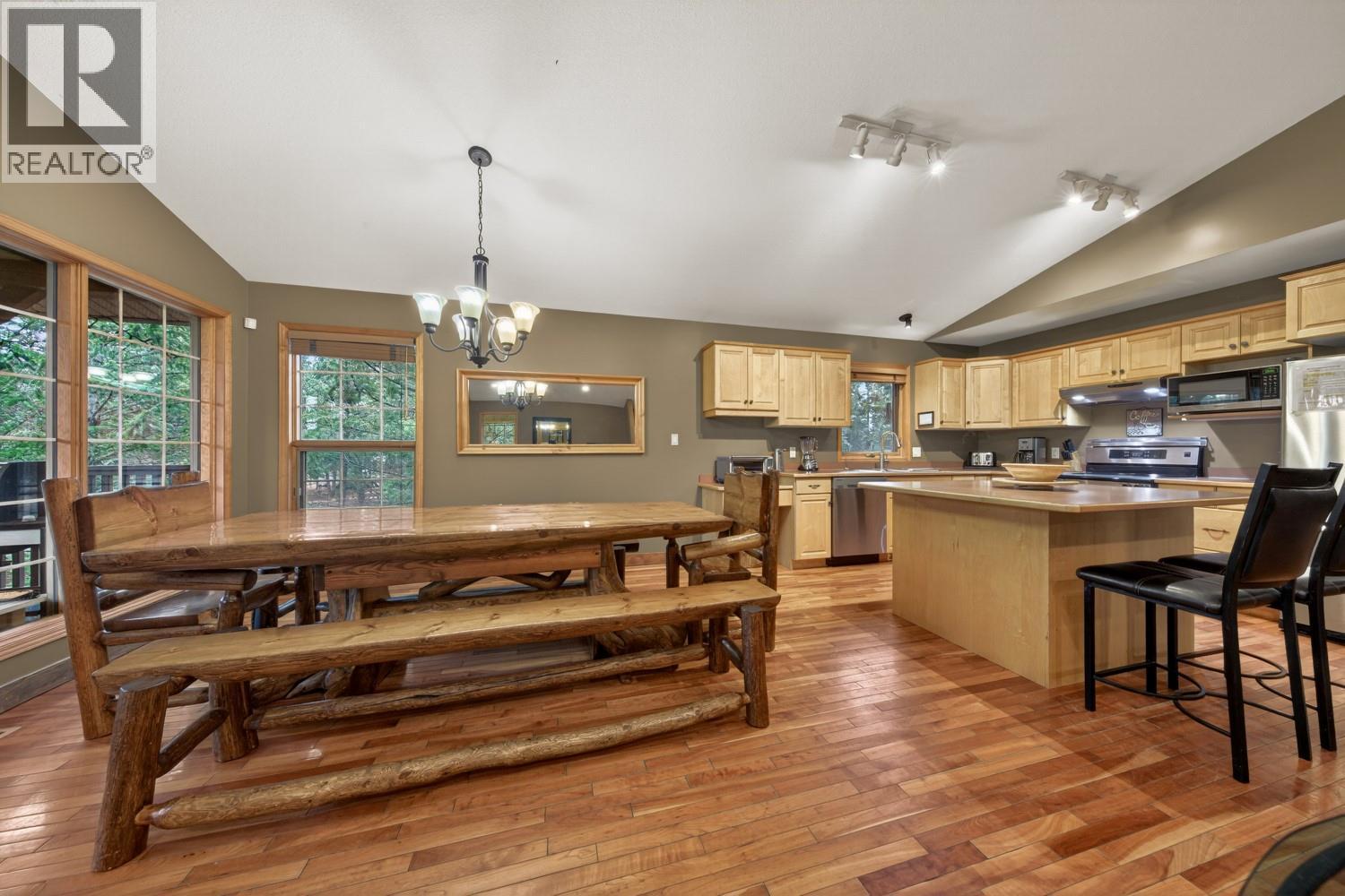 860 Timbermont Road, Invermere, British Columbia  V0A 1K3 - Photo 24 - 10372589