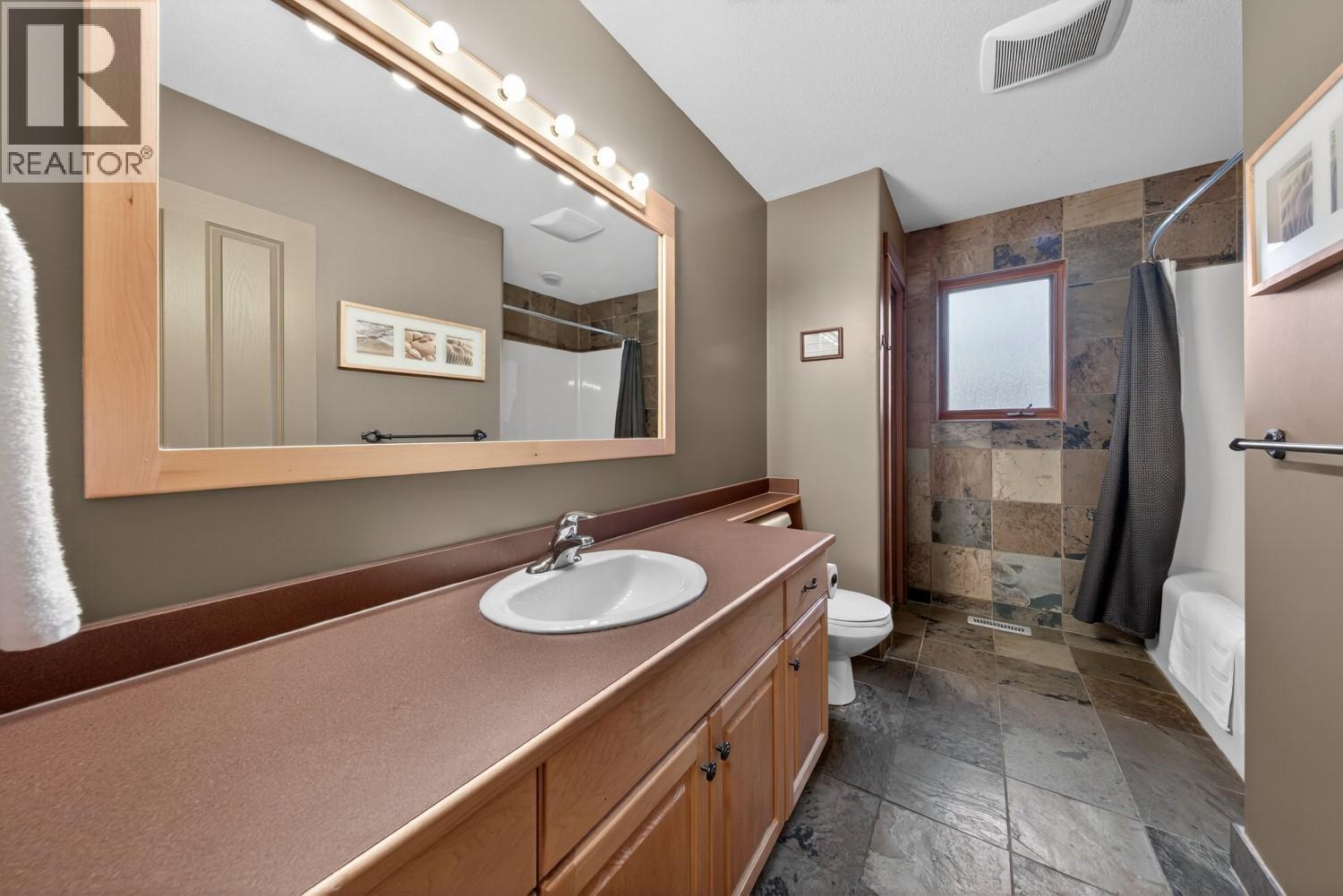 860 Timbermont Road, Invermere, British Columbia  V0A 1K3 - Photo 33 - 10372589