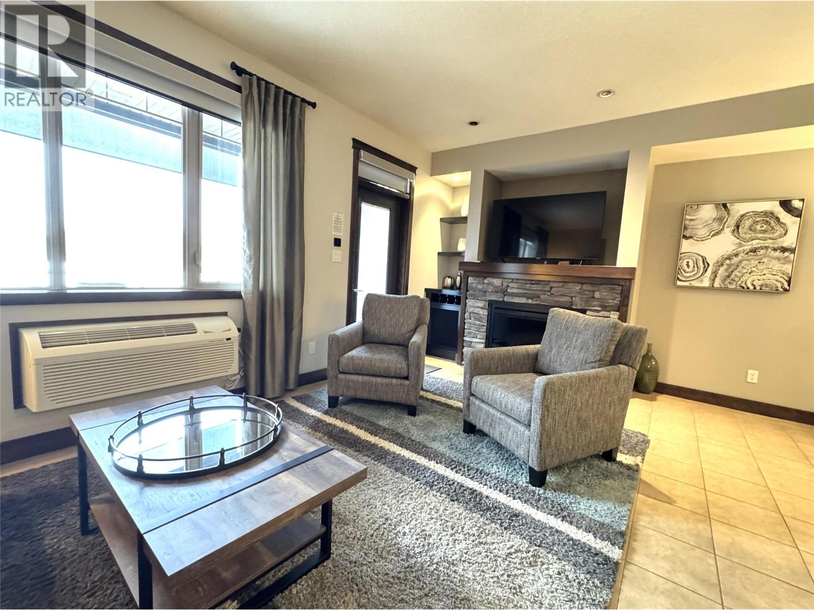 800 Bighorn Boulevard Unit# 812g, Radium Hot Springs, British Columbia  V0A 1M0 - Photo 7 - 10372044