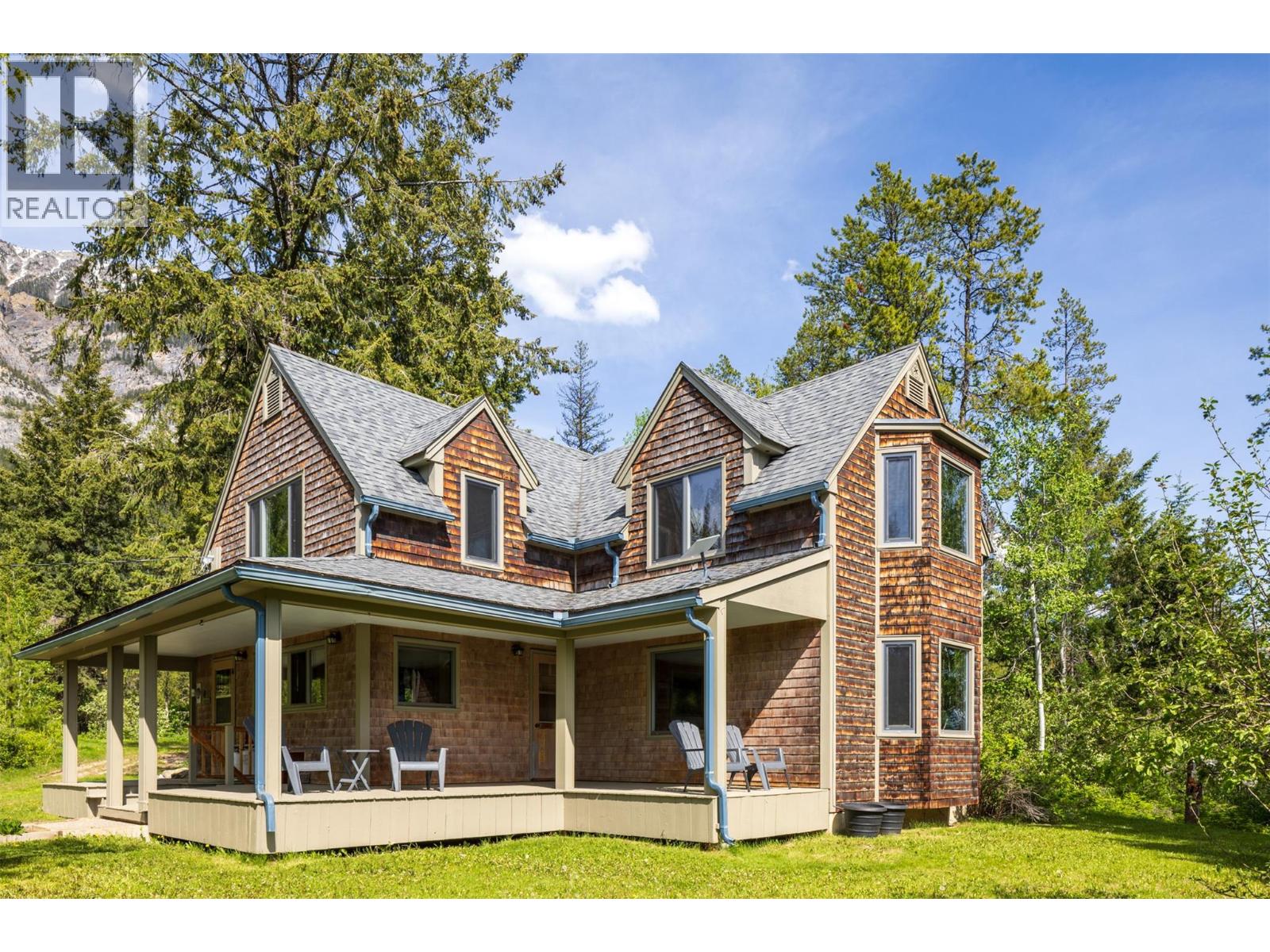 1615 Campbell Road, Golden, British Columbia  V0A 1H7 - Photo 69 - 10372773