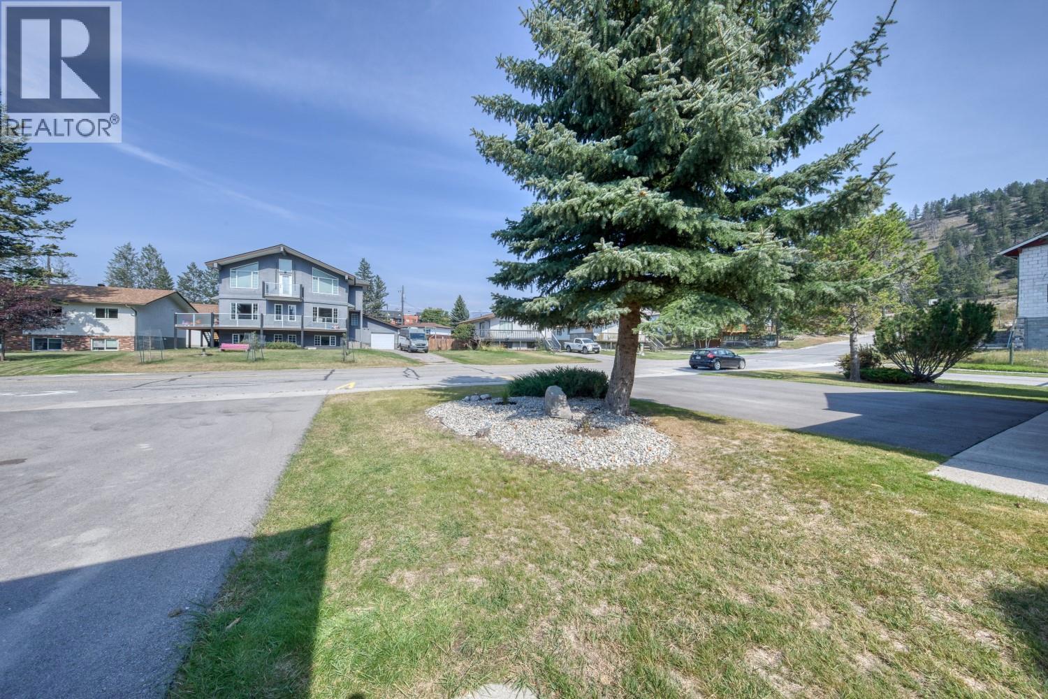 4880 Edelweiss Street Unit# 103, Radium Hot Springs, British Columbia  V0A 1M0 - Photo 24 - 10372938