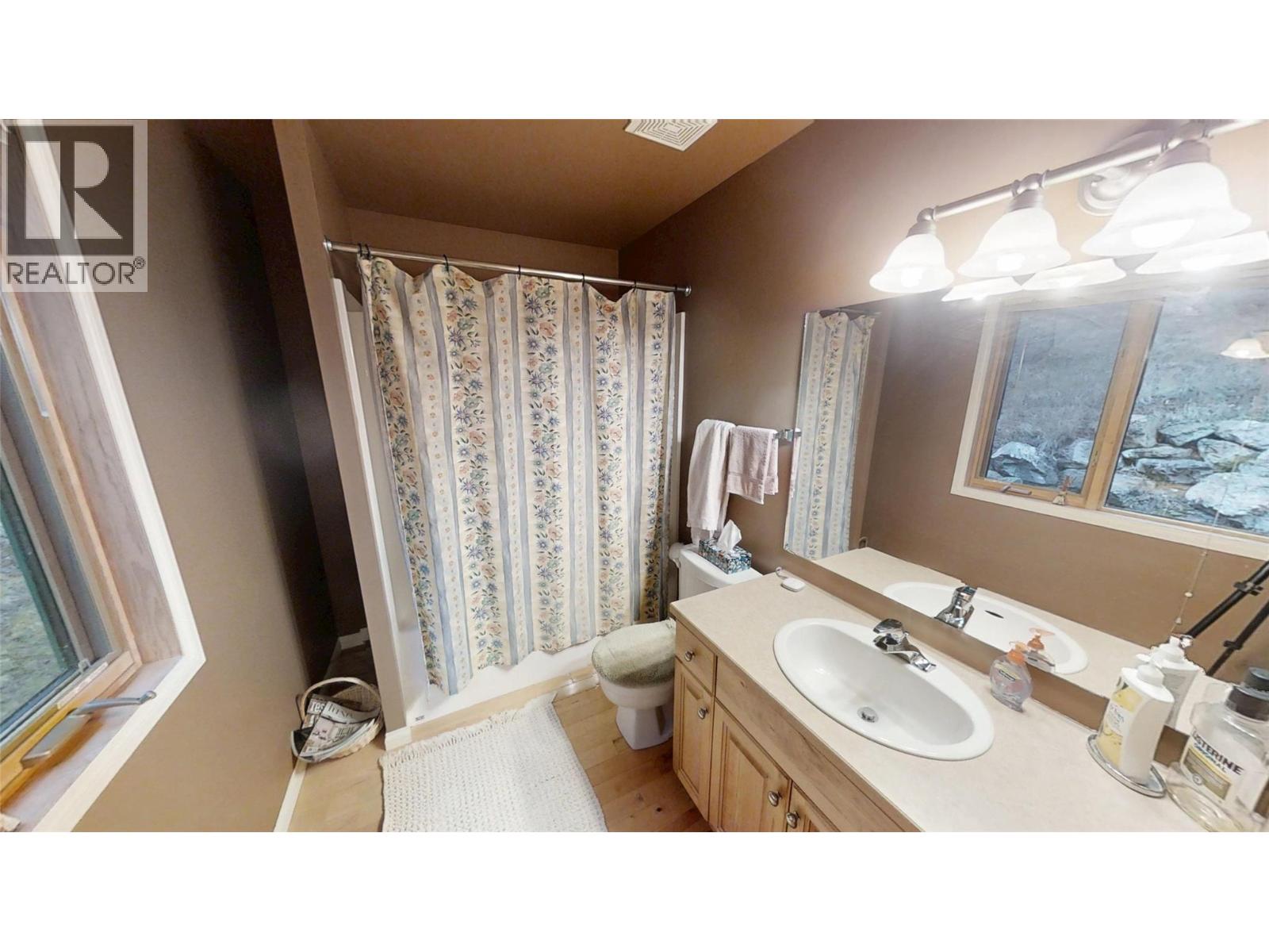 5285 Greenwood Road, Edgewater, British Columbia  V0A 1E0 - Photo 28 - 10370248