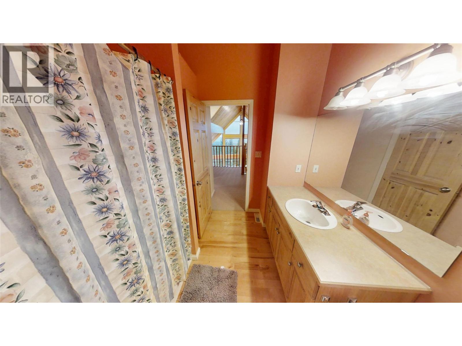 5285 Greenwood Road, Edgewater, British Columbia  V0A 1E0 - Photo 30 - 10370248