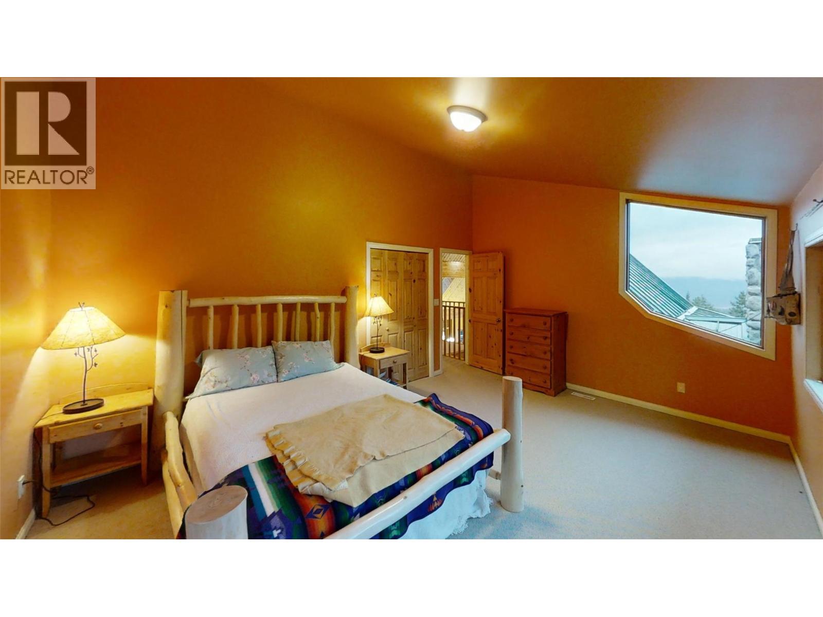 5285 Greenwood Road, Edgewater, British Columbia  V0A 1E0 - Photo 38 - 10370248