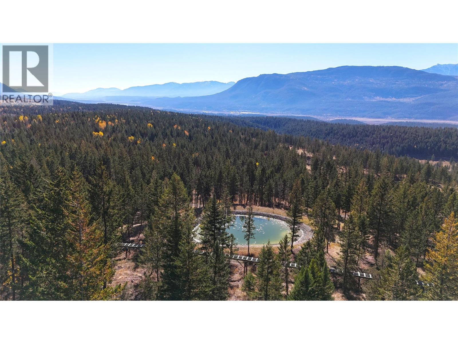 5285 Greenwood Road, Edgewater, British Columbia  V0A 1E0 - Photo 6 - 10370248