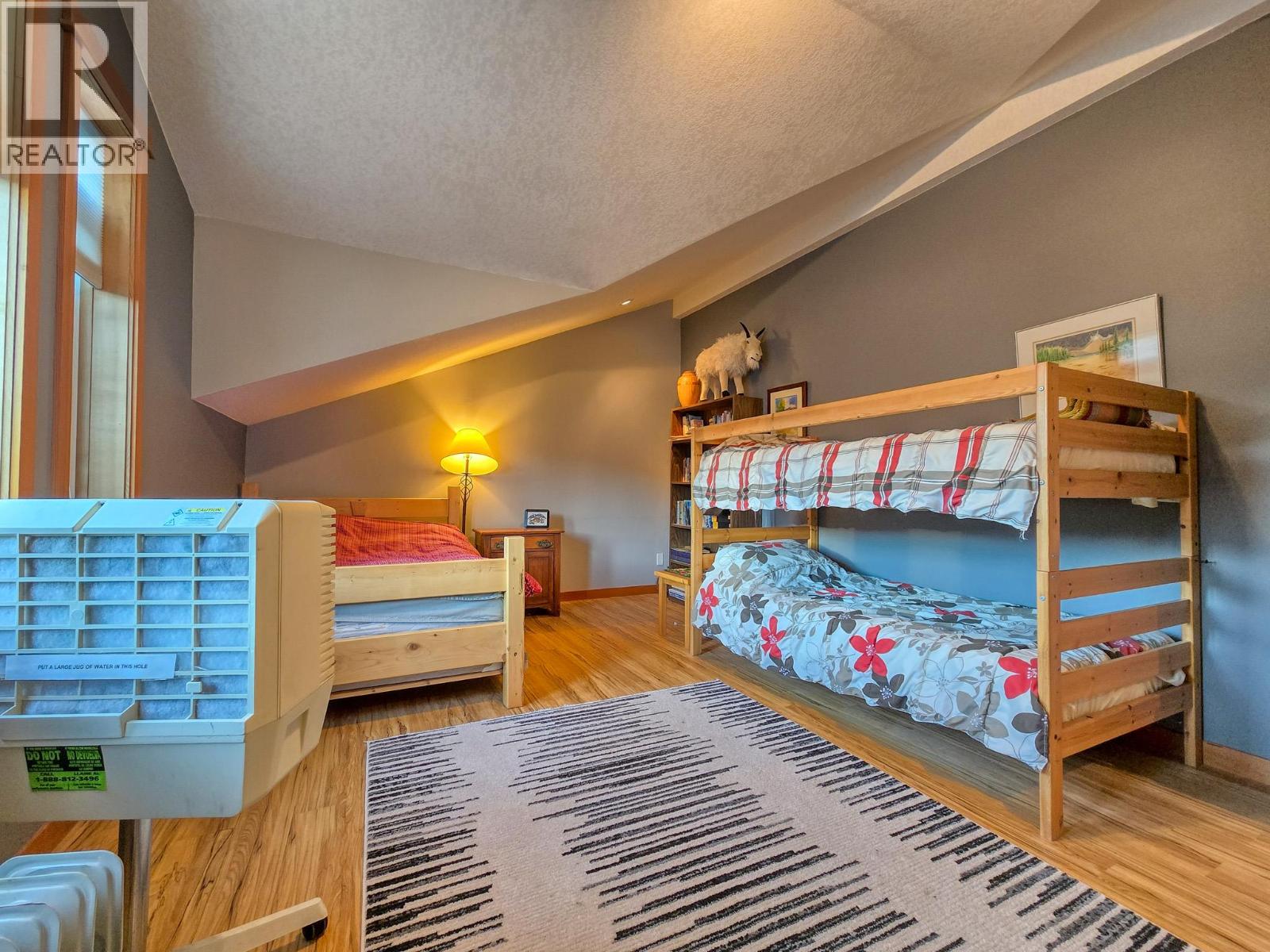 918 5th Avenue, Invermere, British Columbia  V0A 1K0 - Photo 45 - 10364832