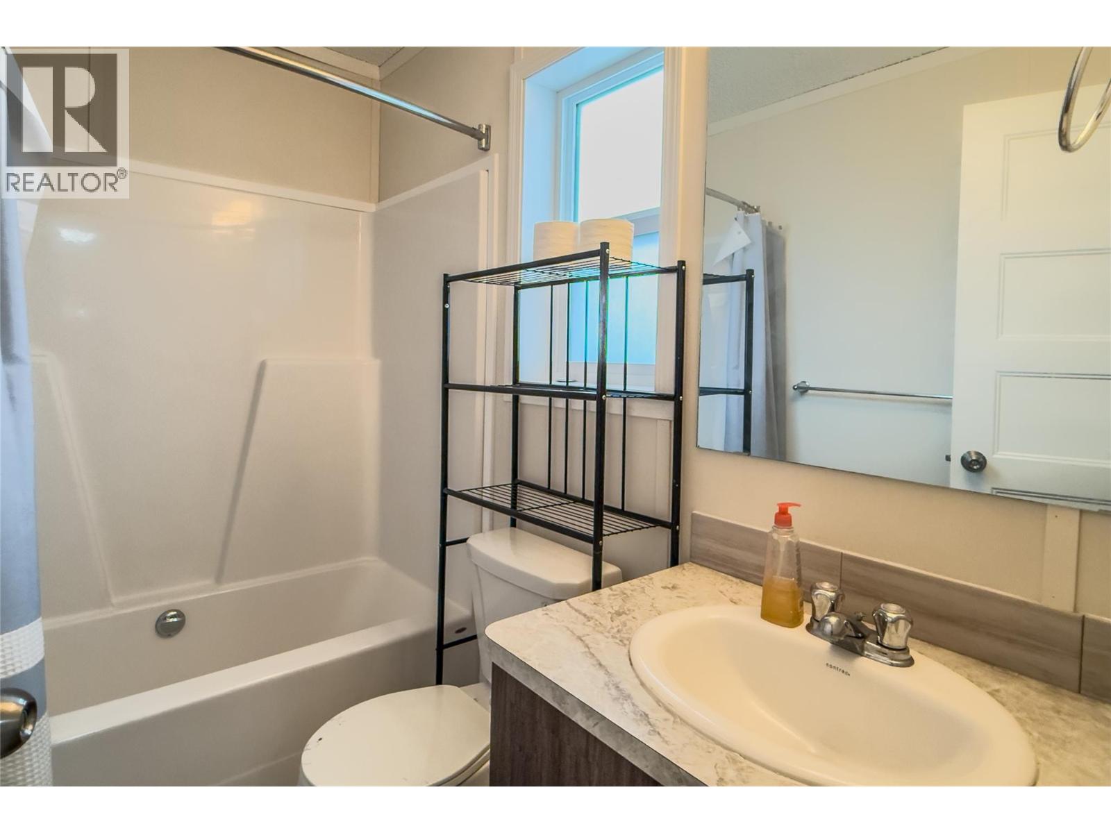 1117 10th Avenue N Unit# 1a, Golden, British Columbia  V0A 1H2 - Photo 11 - 10372629