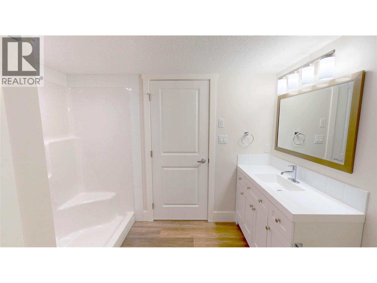 4868 Riverview Drive Unit# 118, Edgewater, British Columbia  V0A 1E0 - Photo 46 - 10373562