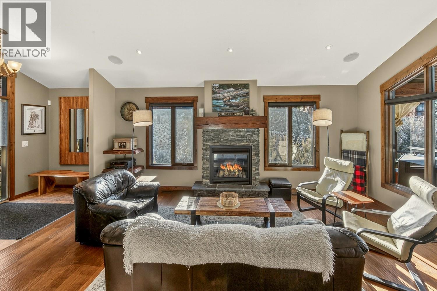 2596 Ledgerock Ridge, Invermere, British Columbia  V0A 1K6 - Photo 11 - 10373884