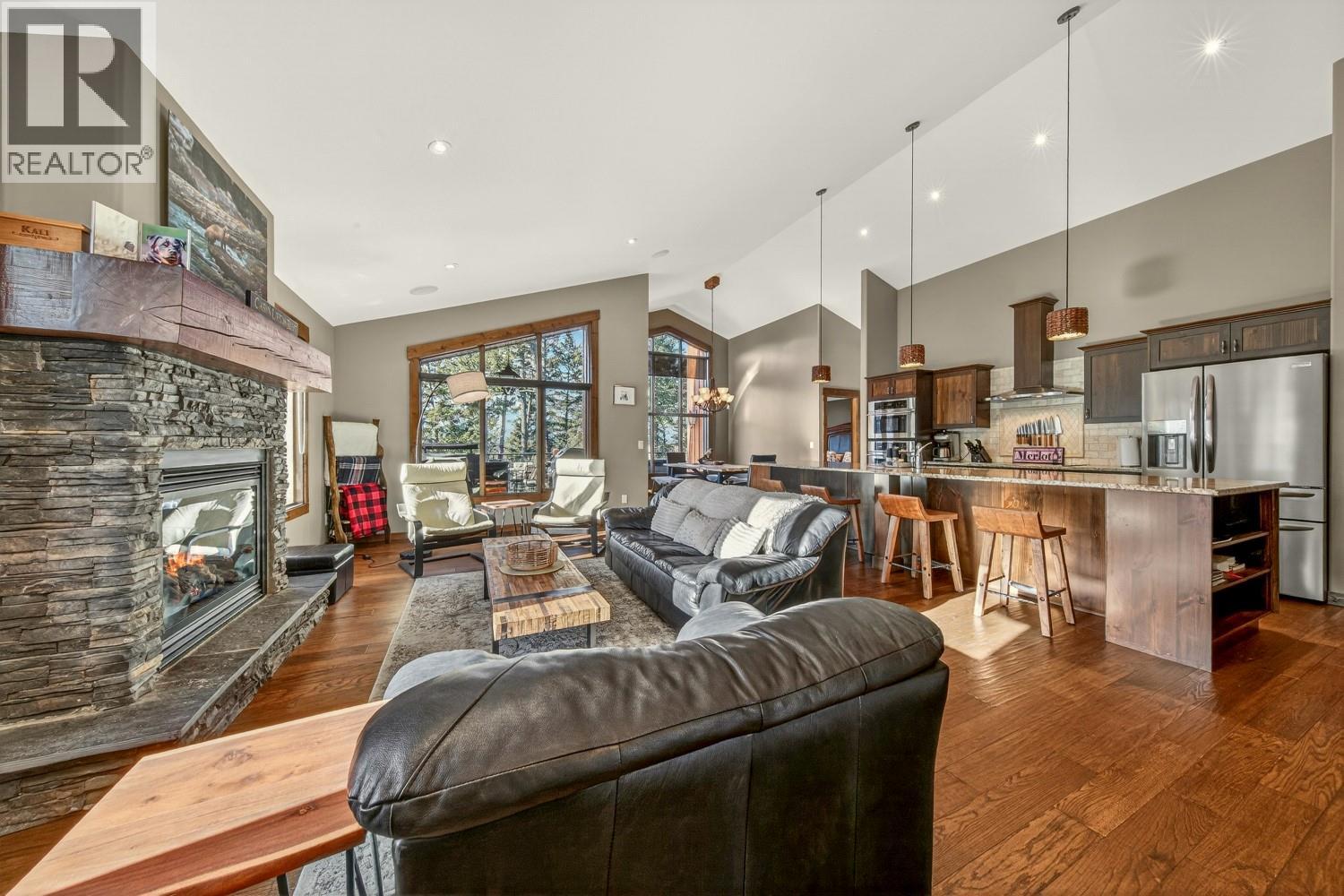 2596 Ledgerock Ridge, Invermere, British Columbia  V0A 1K6 - Photo 9 - 10373884