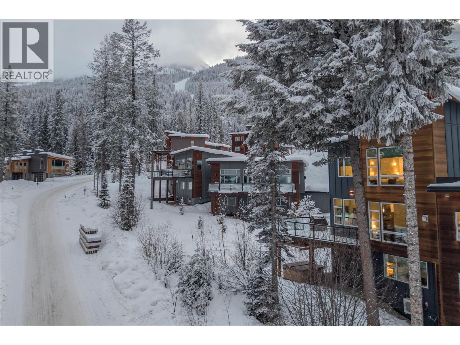 1637 Thompson Crescent, Golden, British Columbia  V0A 1H2 - Photo 24 - 10373982