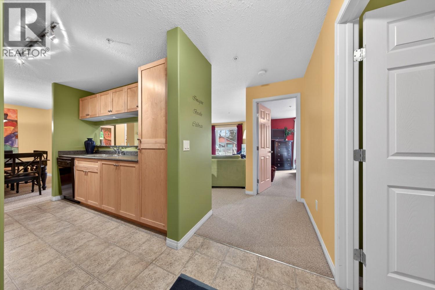 4767 Forsters Landing Road Unit# 205, Radium Hot Springs, British Columbia  V0A 1M0 - Photo 8 - 10374367