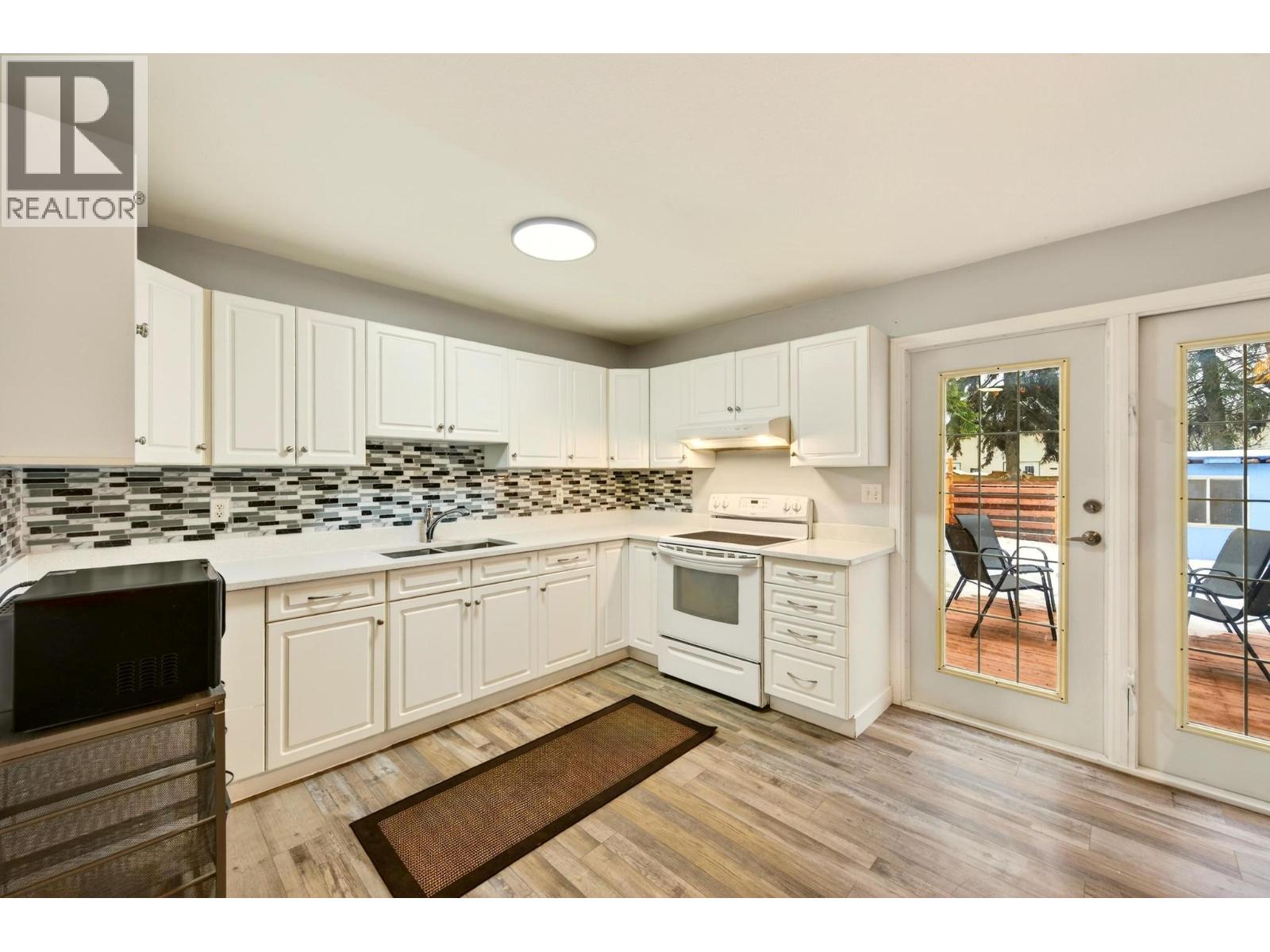 400 5th Avenue S Unit# 23, Golden, British Columbia  V0A 1H0 - Photo 3 - 10374639