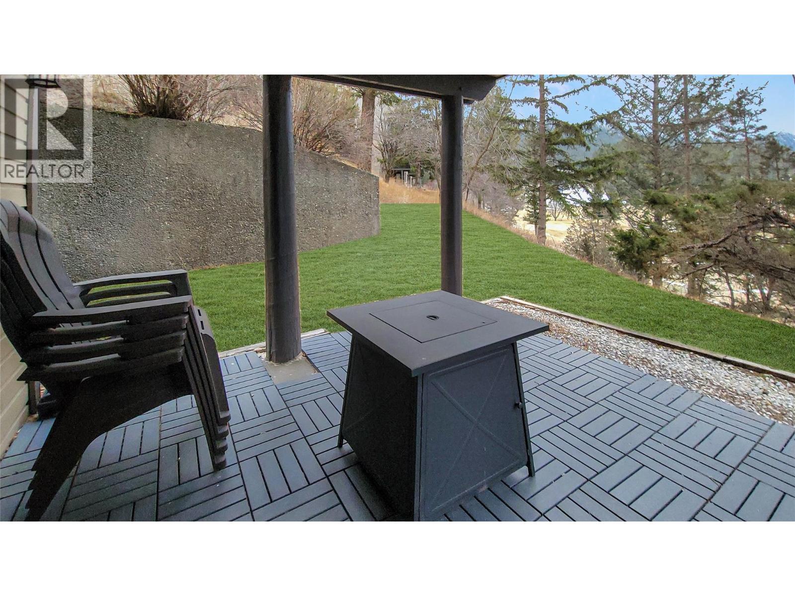 8040 Radium Golf Course Road Unit# 23, Radium Hot Springs, British Columbia  V0A 1M0 - Photo 38 - 10374125