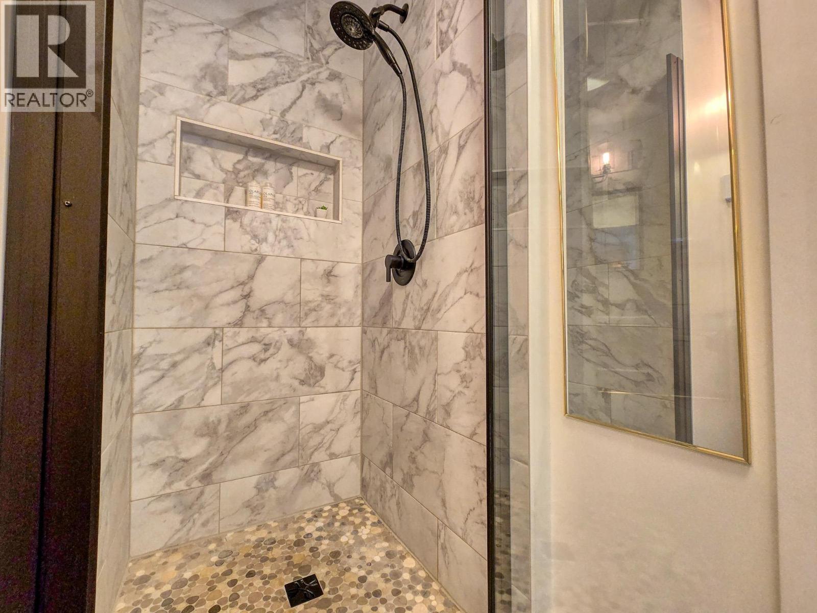 7981 Radium Golf Course Road Unit# 7, Radium Hot Springs, British Columbia  V0A 1M0 - Photo 17 - 10373426