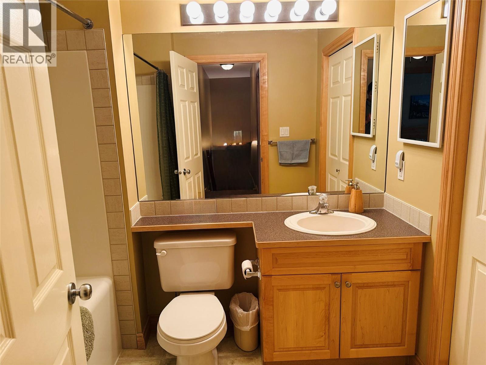 7599 Eaglecrest Lane Unit# 109, Radium Hot Springs, British Columbia  V0A 1M0 - Photo 15 - 10374976