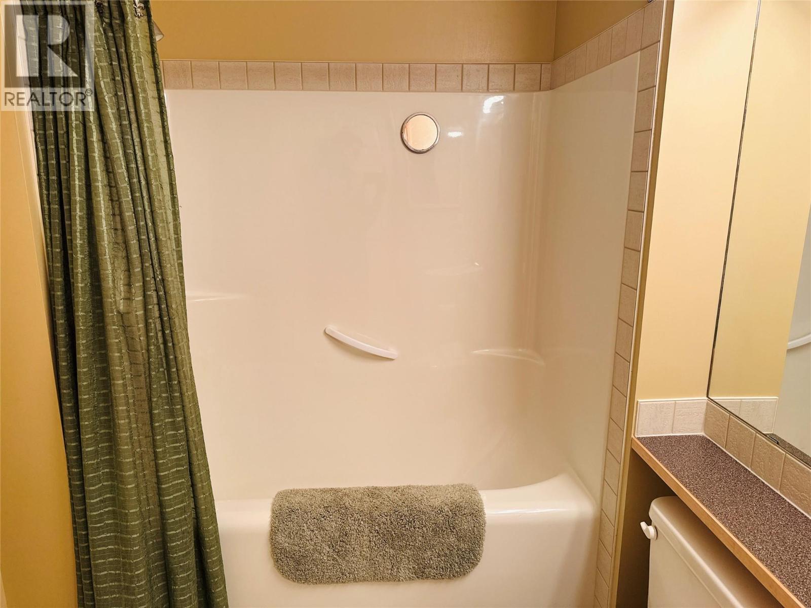 7599 Eaglecrest Lane Unit# 109, Radium Hot Springs, British Columbia  V0A 1M0 - Photo 16 - 10374976