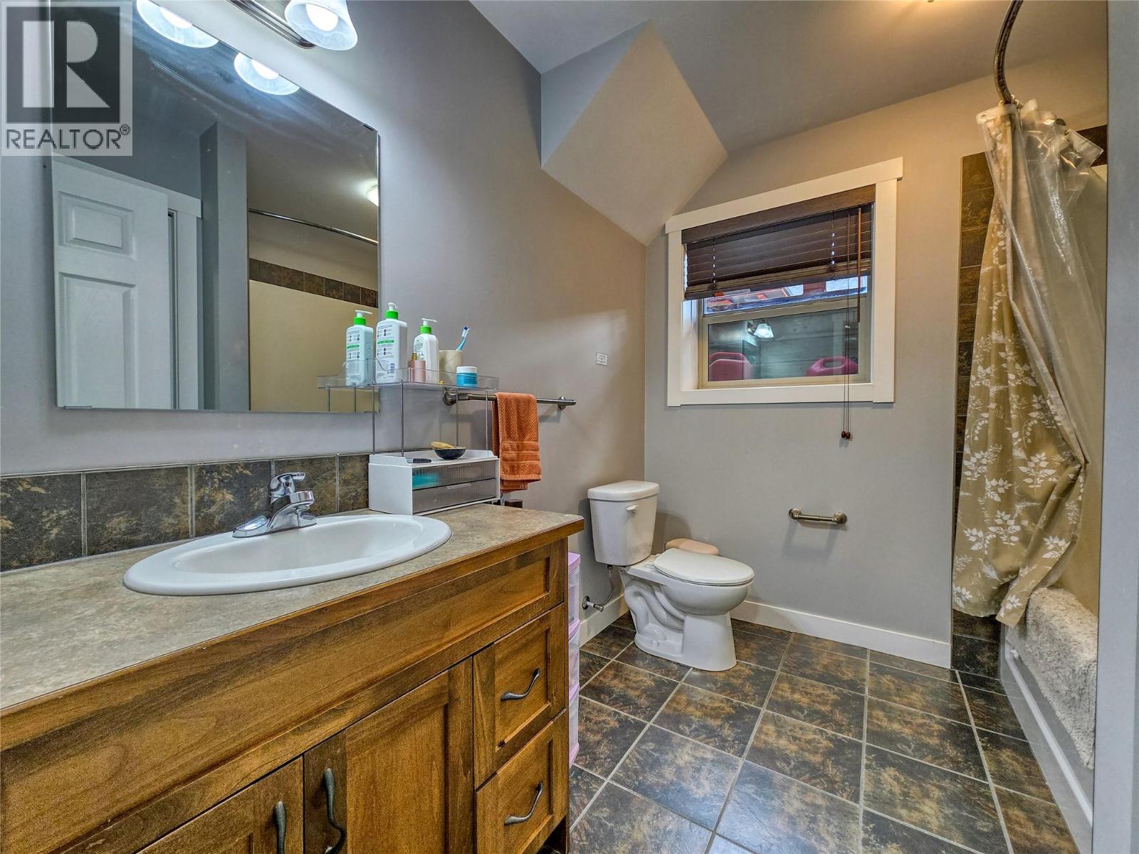 989 Swansea View Road Unit# 15, Windermere, British Columbia  V0A 1K3 - Photo 31 - 10374694