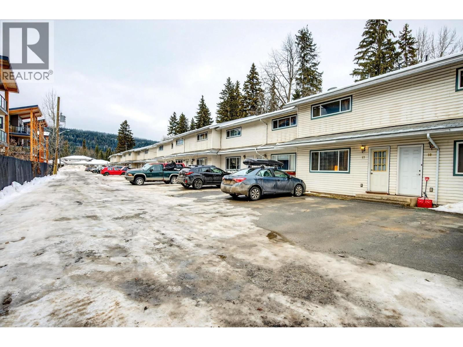 400 5th Avenue S Unit# 17, Golden, British Columbia  V0A 1H0 - Photo 4 - 10374758