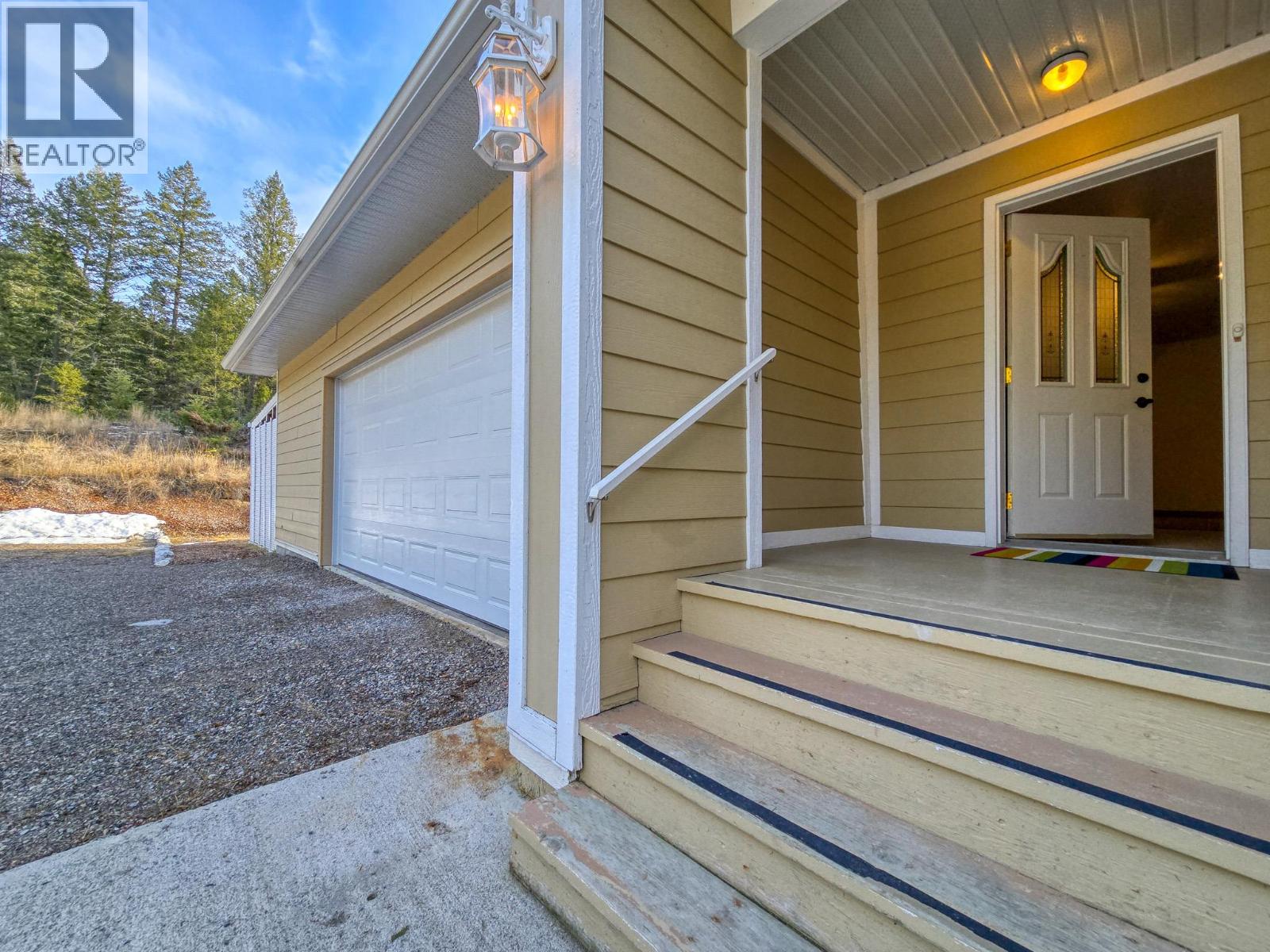 5226 Juniper Heights Road, Invermere, British Columbia  V0A 1K2 - Photo 11 - 10372849