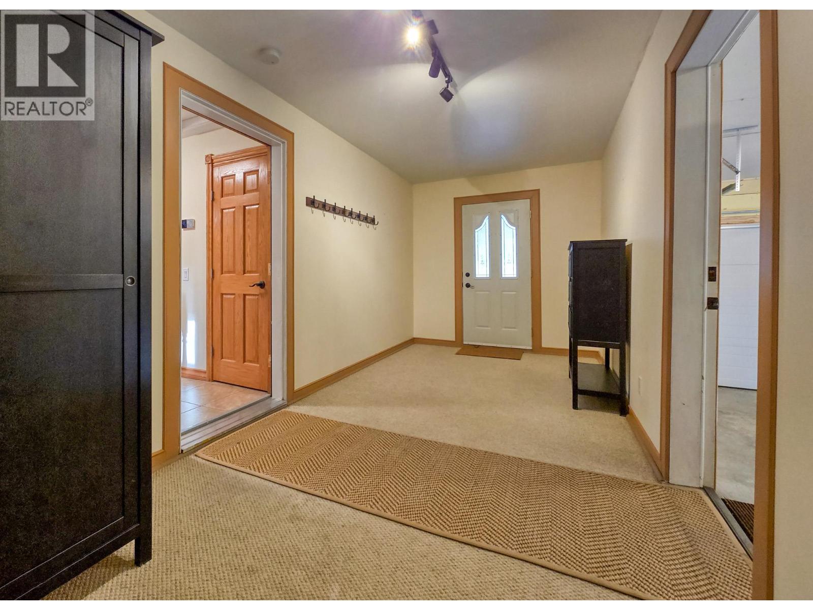 5226 Juniper Heights Road, Invermere, British Columbia  V0A 1K2 - Photo 16 - 10372849