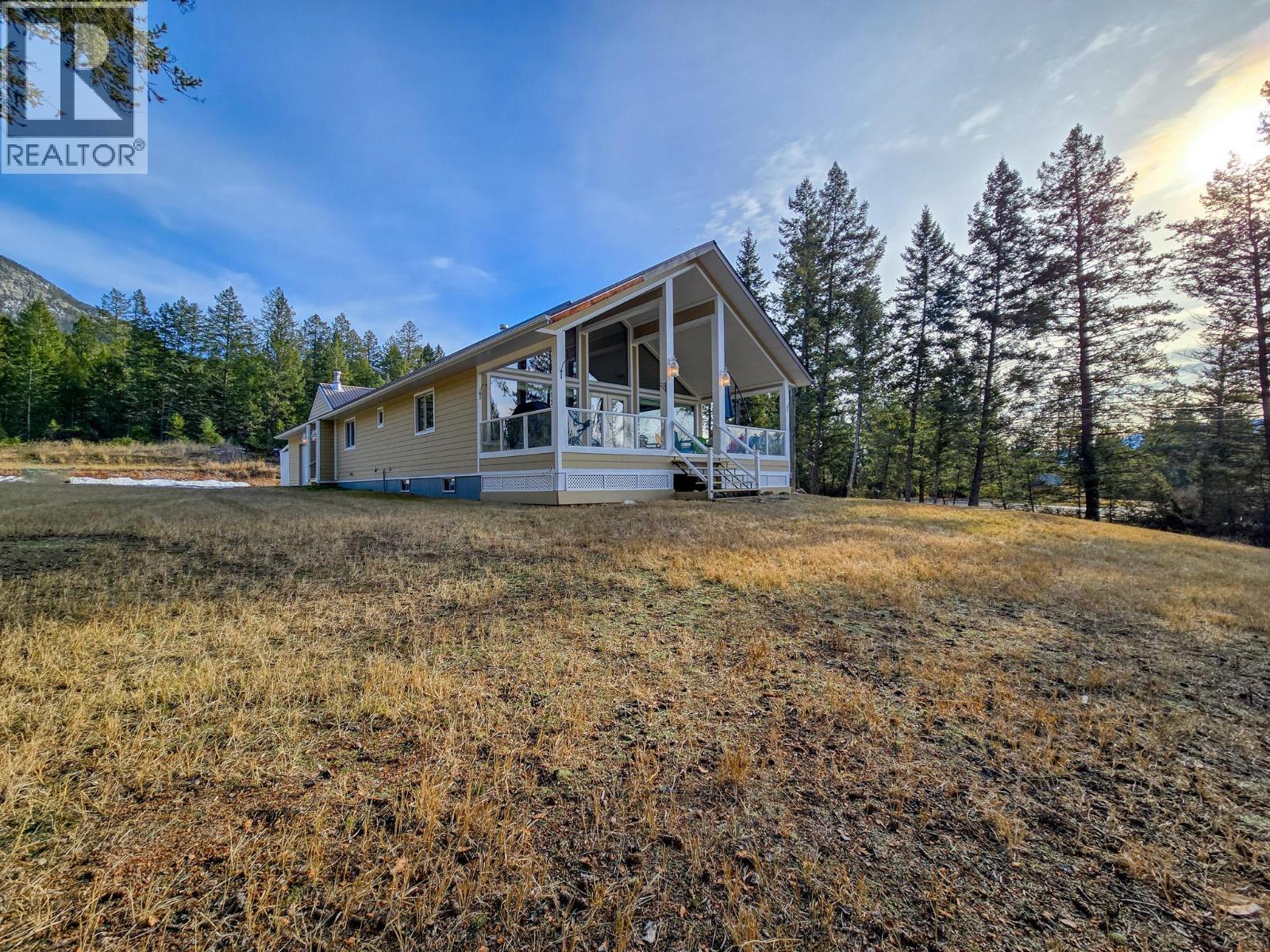 5226 Juniper Heights Road, Invermere, British Columbia  V0A 1K2 - Photo 31 - 10372849