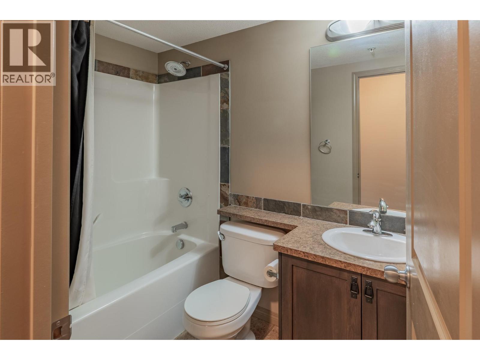 4874 Stanley Street Unit# 307, Radium Hot Springs, British Columbia  V0A 1M0 - Photo 20 - 10375070