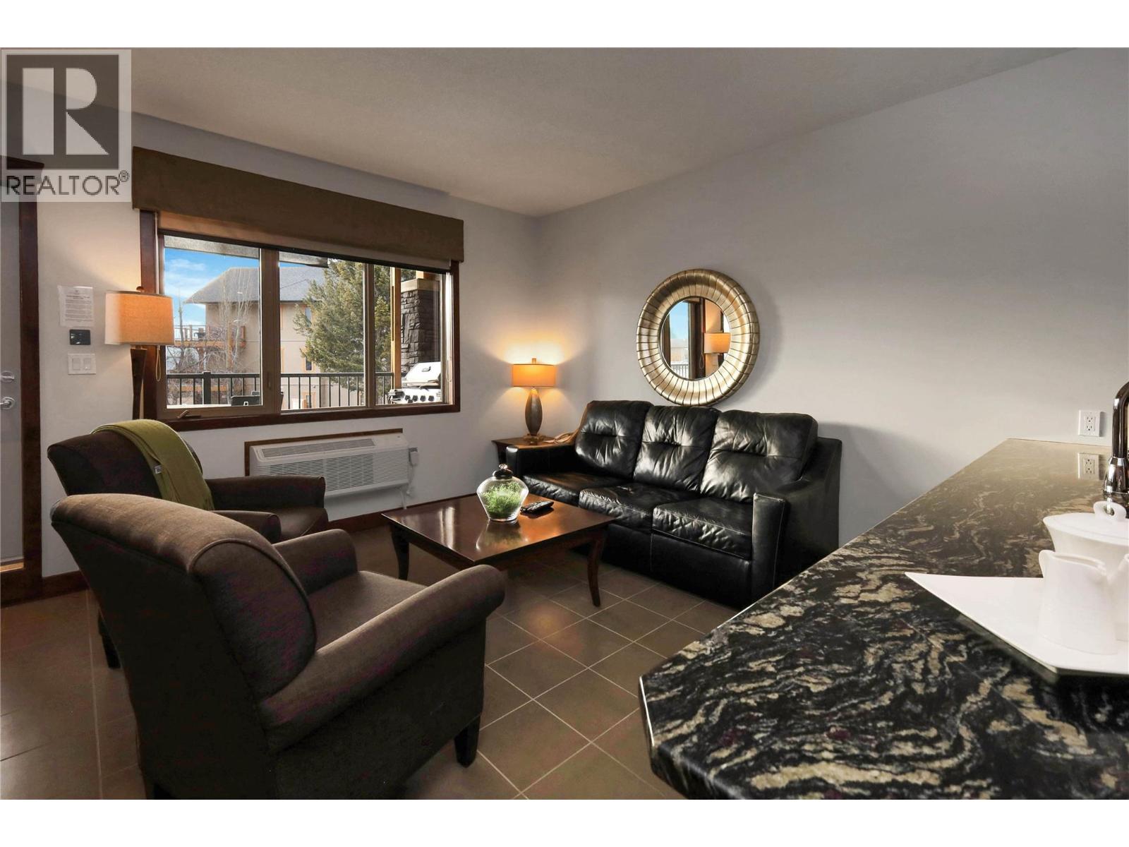 700 Bighorn Boulevard Unit# 715 F, Radium Hot Springs, British Columbia  V0A 1M0 - Photo 10 - 10375289