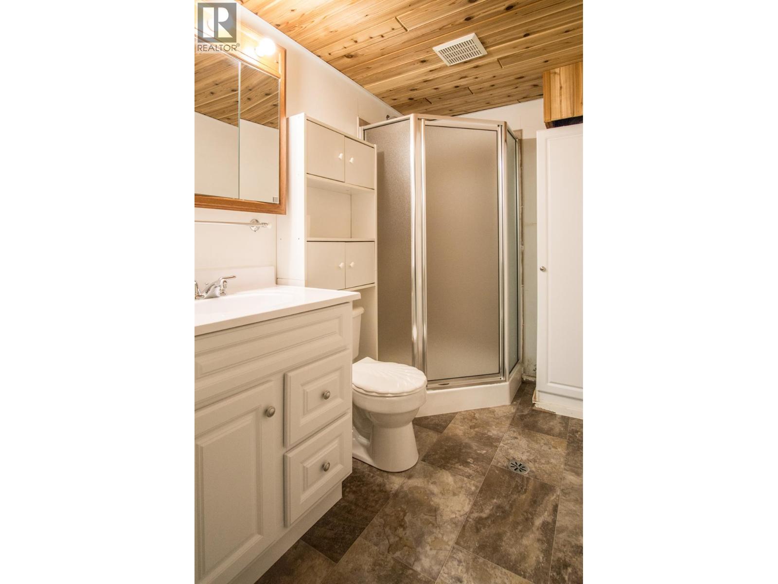 1049 Swansea Road, Invermere, British Columbia  V0A 1K3 - Photo 26 - 10375081