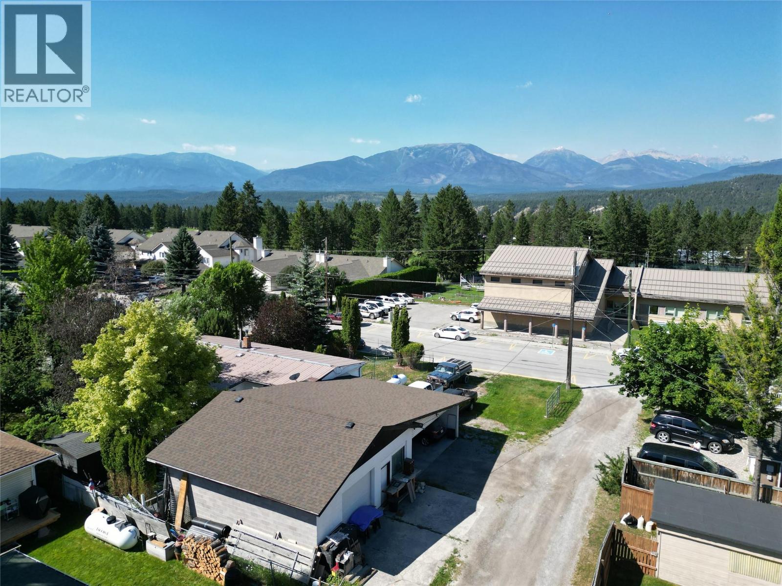 7516 Columbia Avenue, Radium Hot Springs, British Columbia  V0A 1M0 - Photo 41 - 10375799