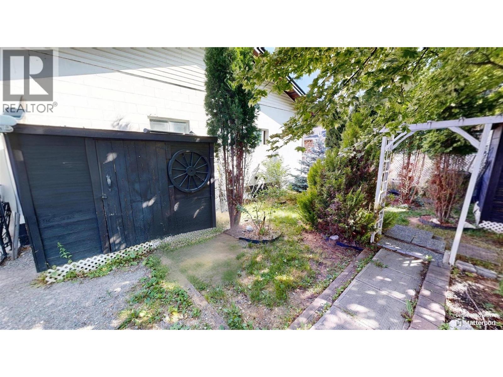 7516 Columbia Avenue, Radium Hot Springs, British Columbia  V0A 1M0 - Photo 47 - 10375799