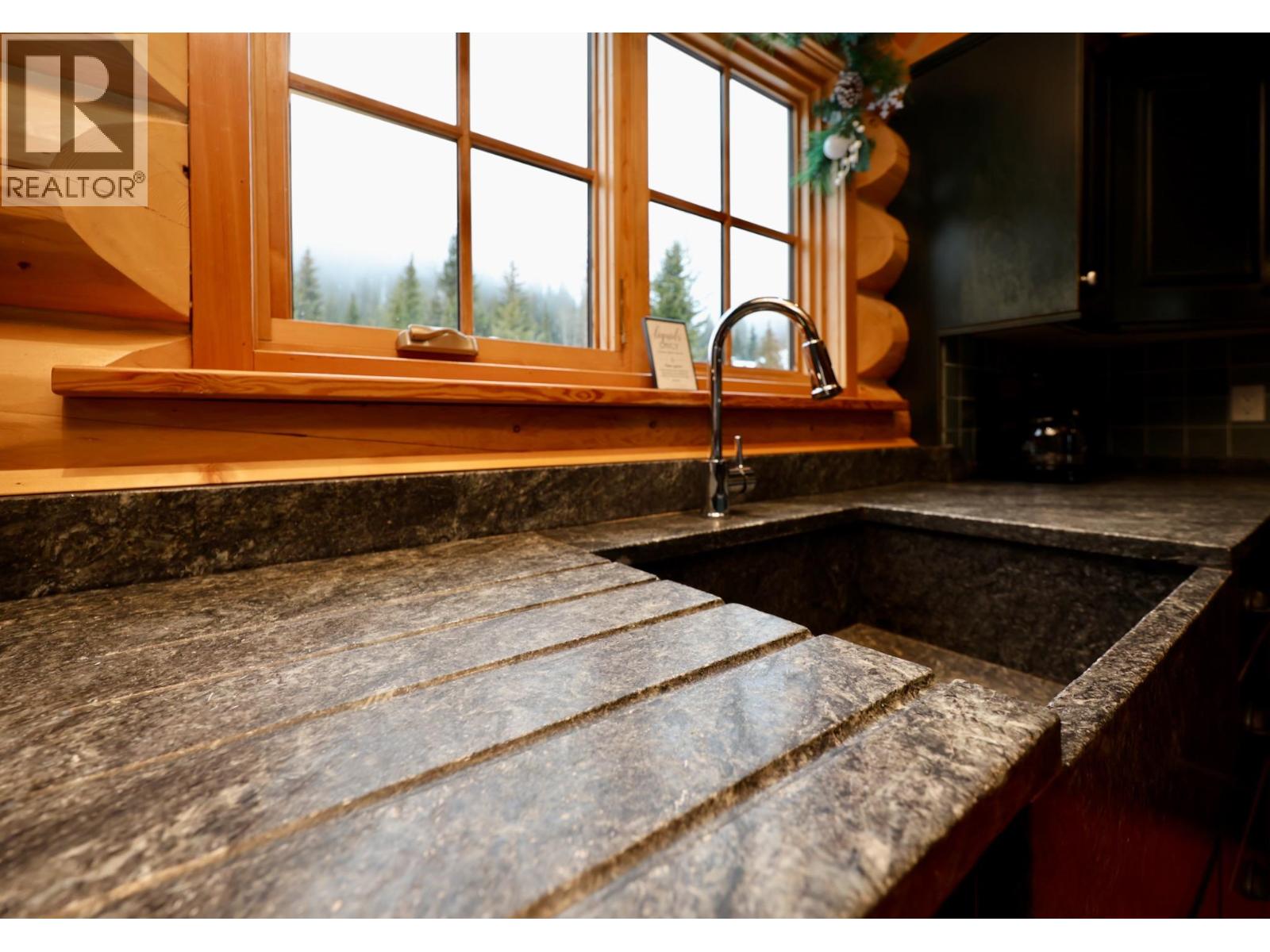 1604 Purcell Woods Close, Golden, British Columbia  V0A 1H0 - Photo 22 - 10375502