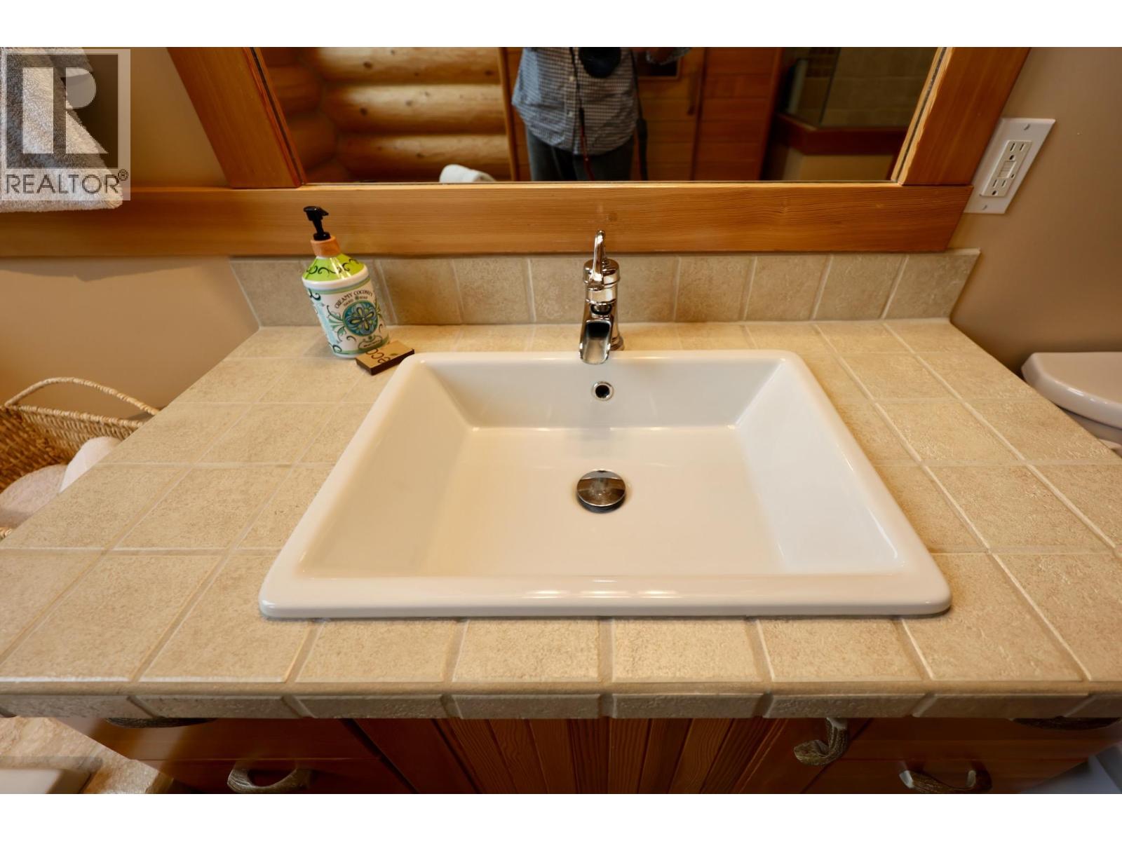 1604 Purcell Woods Close, Golden, British Columbia  V0A 1H0 - Photo 36 - 10375502