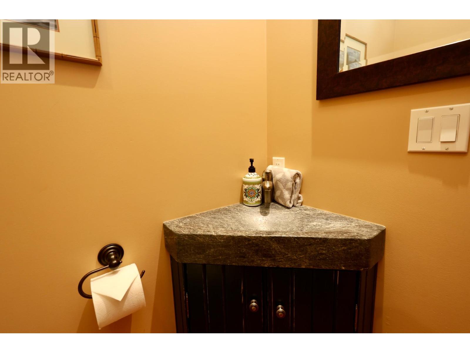 1604 Purcell Woods Close, Golden, British Columbia  V0A 1H0 - Photo 37 - 10375502