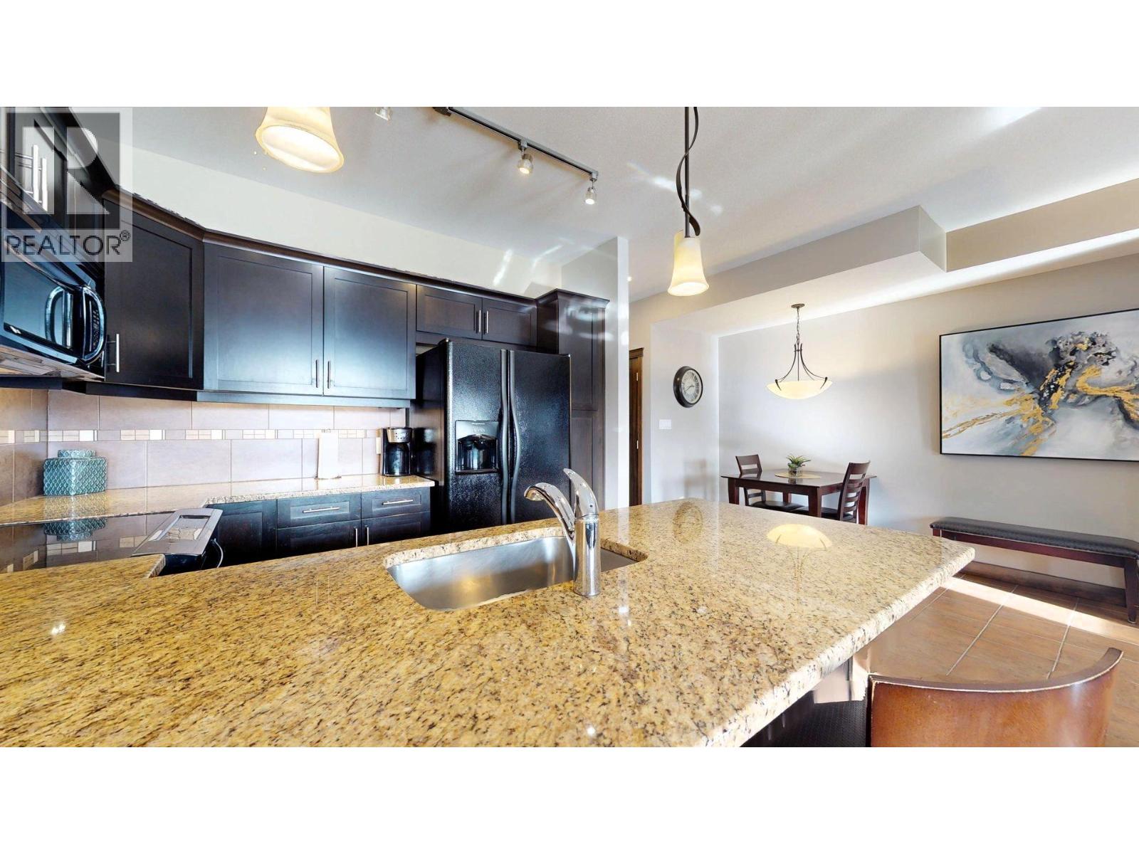 800 Bighorn Boulevard Unit# 825 D, Radium Hot Springs, British Columbia  V0A 1M0 - Photo 19 - 10375860