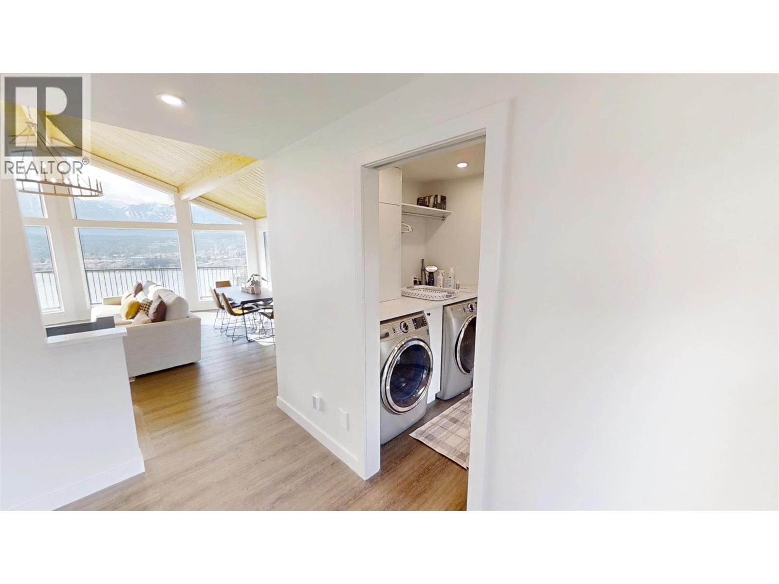 521 Upper Lakeview Road, Invermere, British Columbia  V0A 1K3 - Photo 20 - 10376119