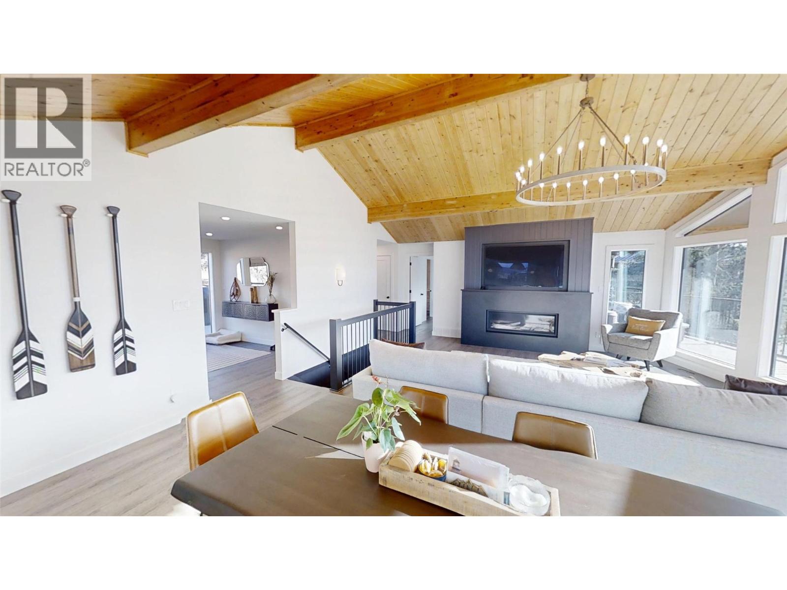 521 Upper Lakeview Road, Invermere, British Columbia  V0A 1K3 - Photo 6 - 10376119