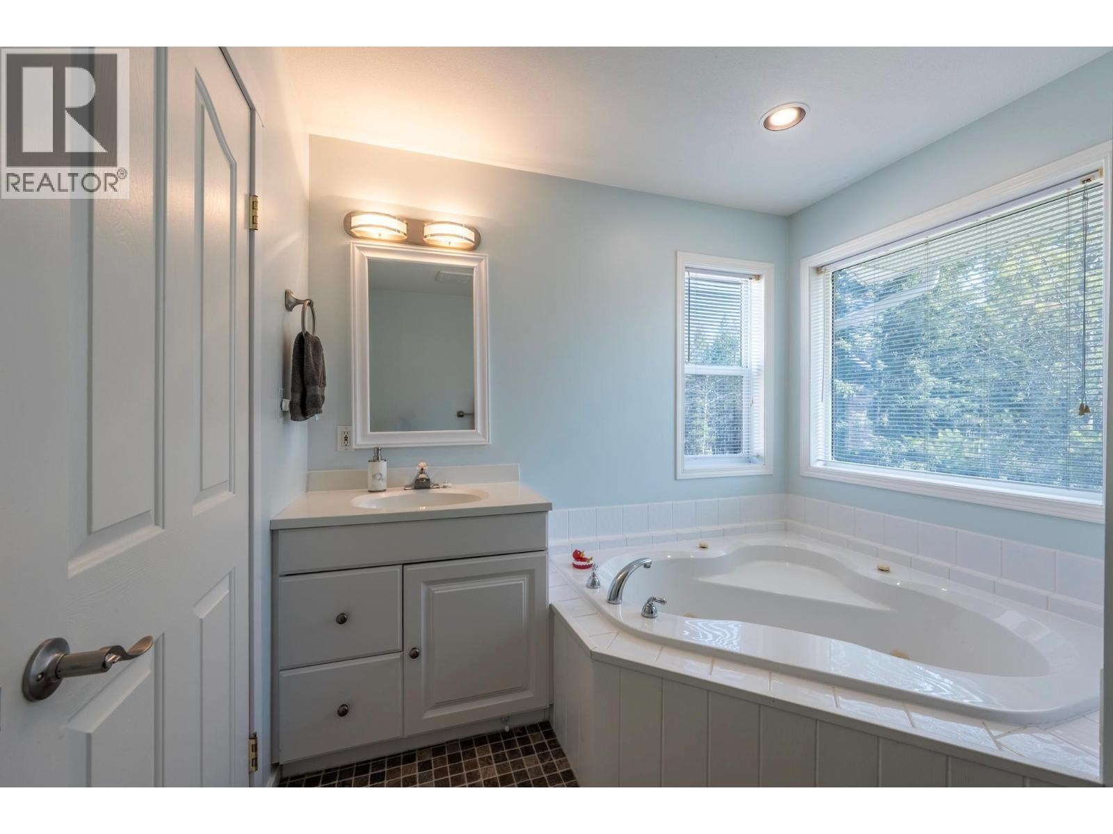 1424 Deer Ridge Road, Golden, British Columbia  V0A 1H1 - Photo 45 - 10376060