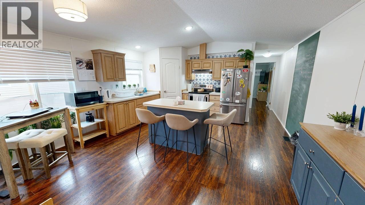 686 Almberg Road Unit# #44, Golden, British Columbia  V0A 1H2 - Photo 6 - 10376087