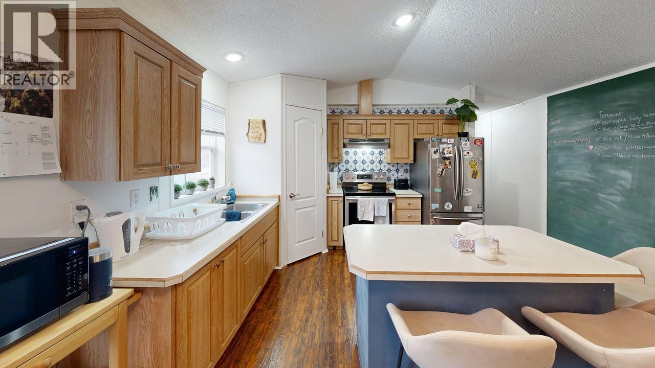 686 Almberg Road Unit# #44, Golden, British Columbia  V0A 1H2 - Photo 8 - 10376087