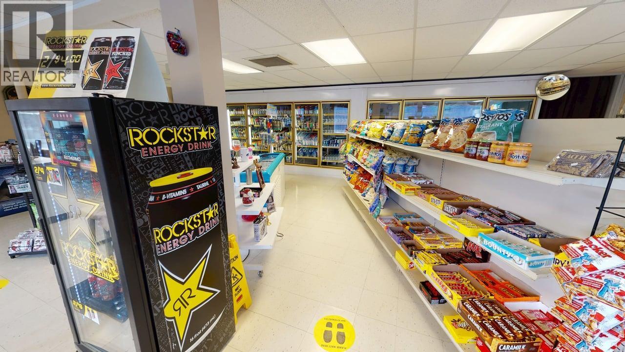 747 Nicholson Road, Golden, British Columbia  V0A 1H2 - Photo 3 - 10376460