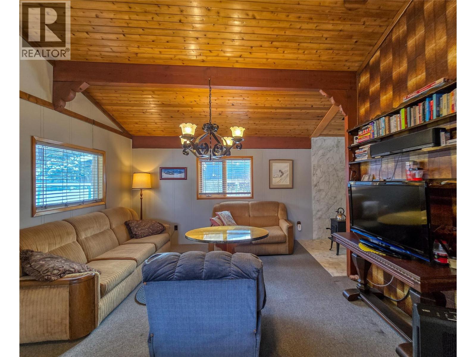 1721 8th Avenue, Invermere, British Columbia  V0A 1K4 - Photo 19 - 10376420